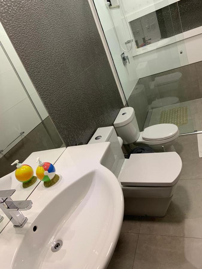 フォス・ド・イグアス Casa Moderna No Centro Proxima A Atracoes Turisticasヴィラ エクステリア 写真