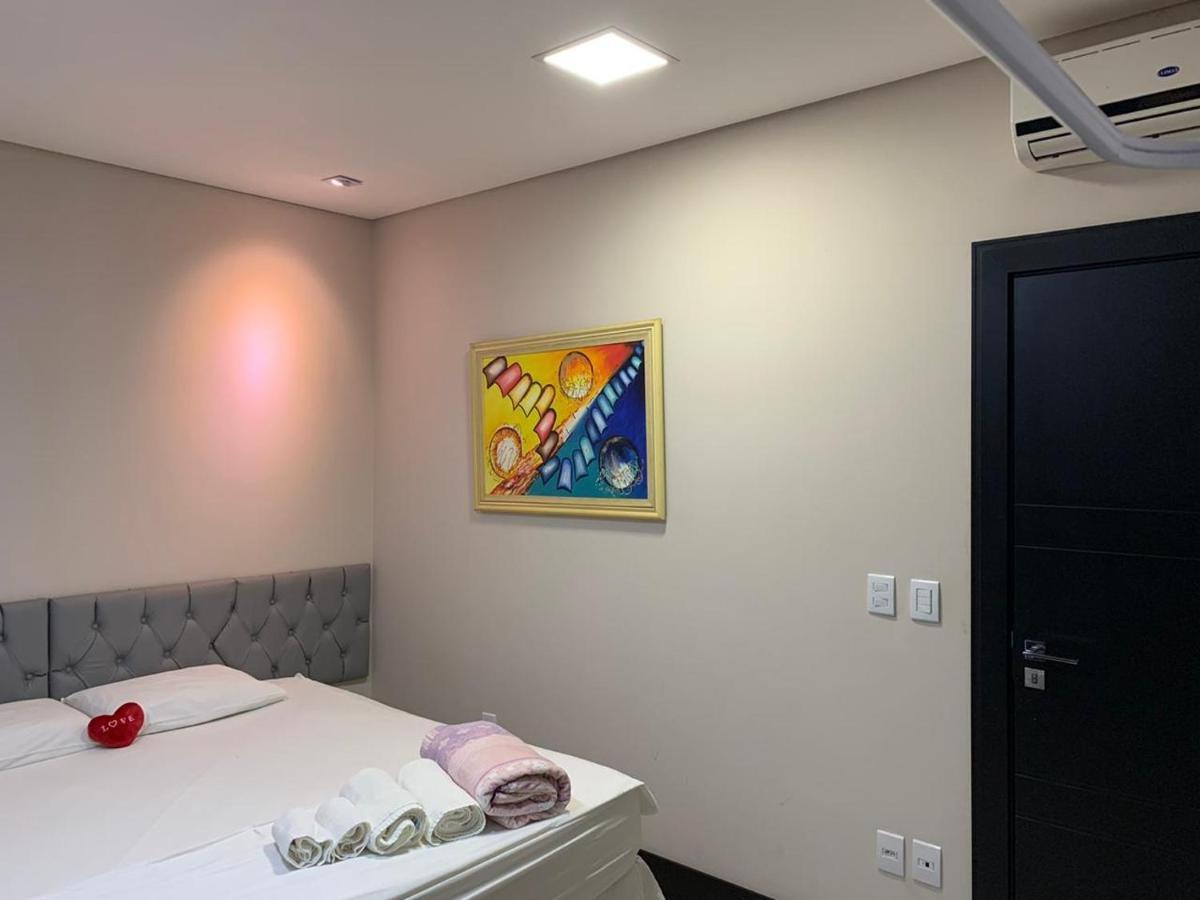 フォス・ド・イグアス Casa Moderna No Centro Proxima A Atracoes Turisticasヴィラ エクステリア 写真